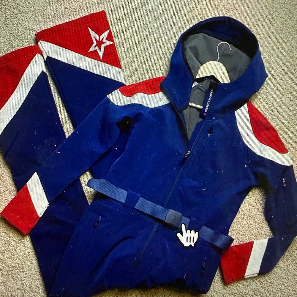 Women’s Perfect Moment Allos Ski Suit Navy Blue Red EUC Large Belted Ski Suit